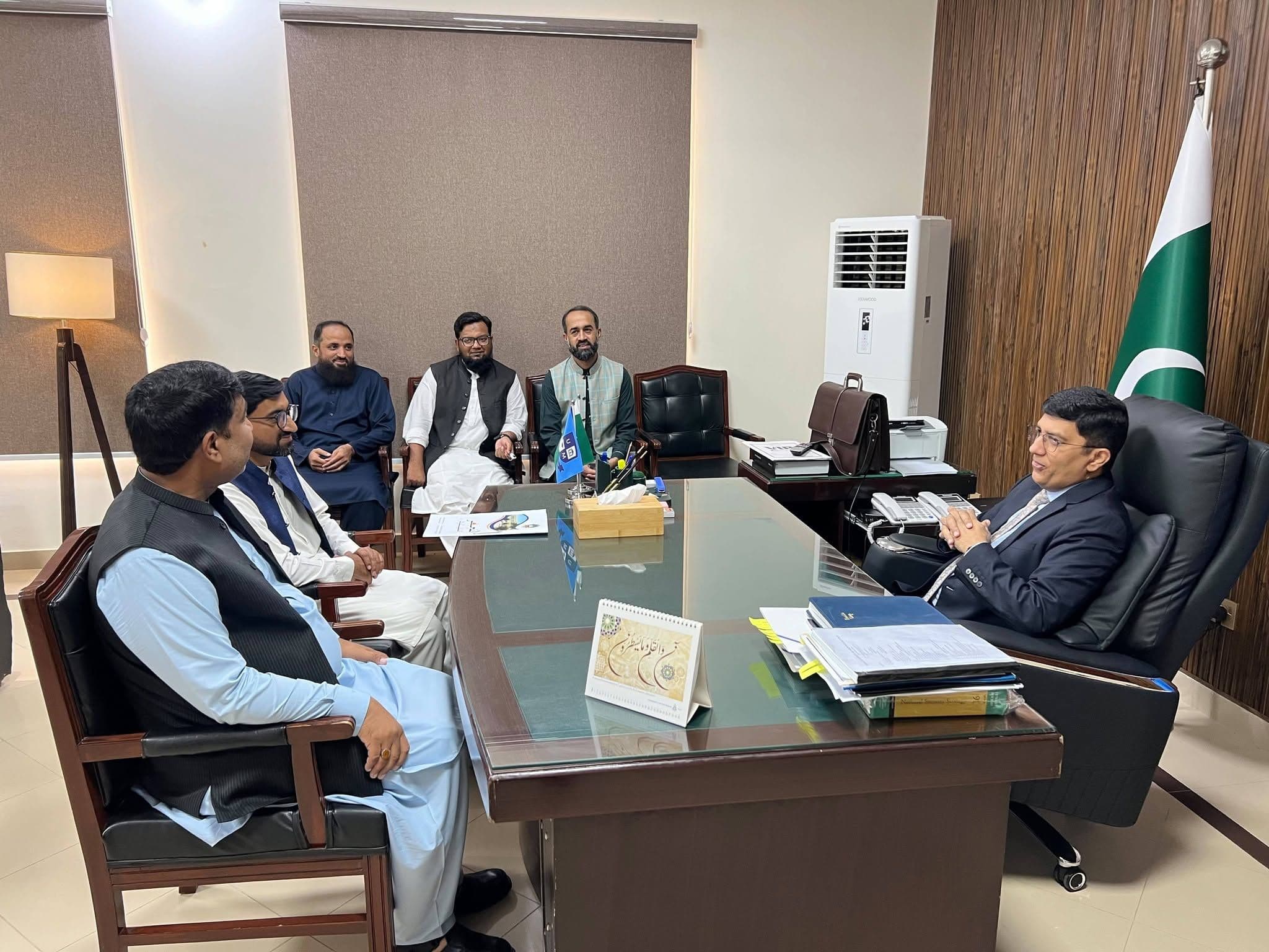 Delegation from Al-Fajr Institute Mari Indus Visits the University of Mianwali